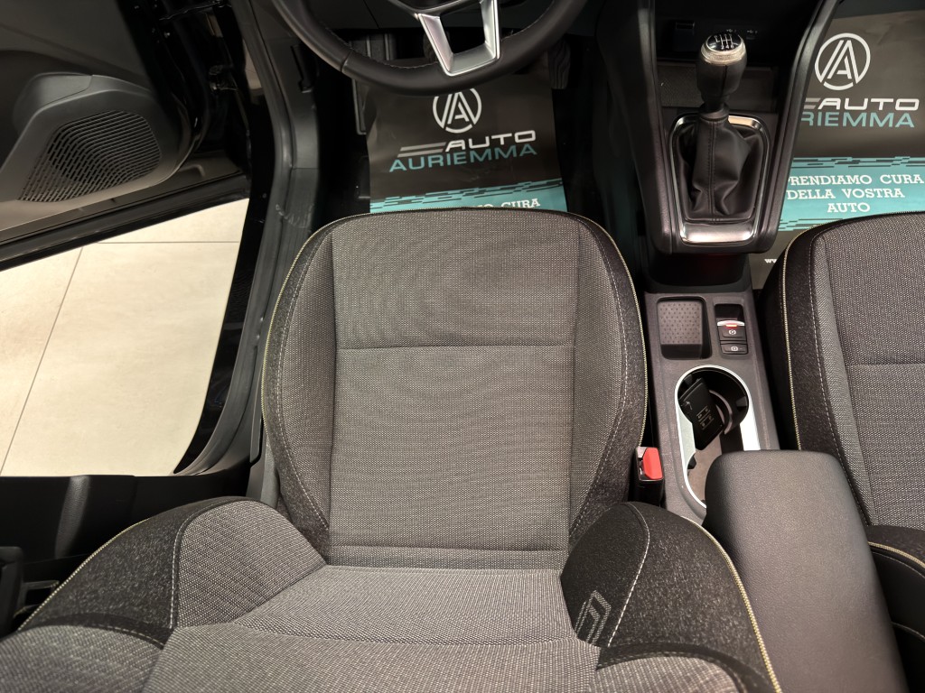 RENAULT CAPTUR 1000 TCE TECHNO UNICOPROPRIETARIO
